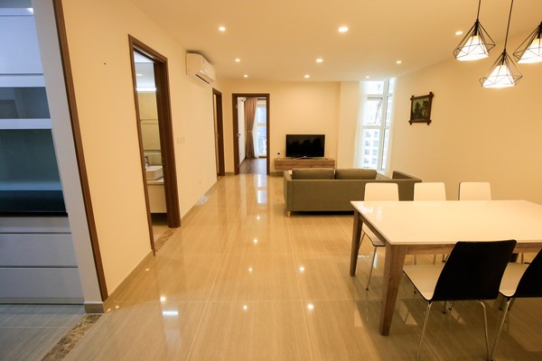 Bán căn hộ số 01 diện tích 114m2, 3 phòng ngủ tòa L3 Ciputra khu đô thị Ciputra 7