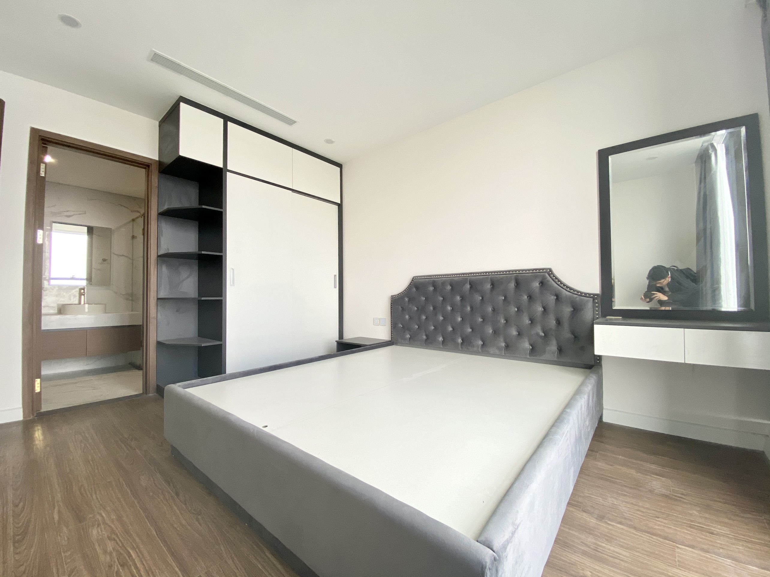 Căn hộ Duplex tầng cao rộng 168m2, 4 ngủ cần cho thuê tại Sunshine City Hà Nội 6