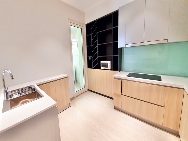 Chính chủ cho thuê căn hộ 3 ngủ 154m2 view sân golf toà L4 The Link Ciputra 5