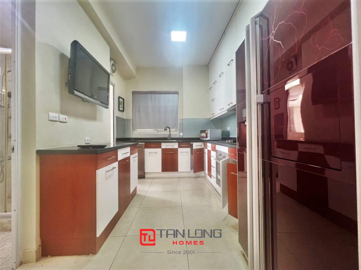 Cho thuê căn hộ 4 ngủ 154m2 full đồ mới tòa E1 Ciputra, nhận nhà nhanh 5