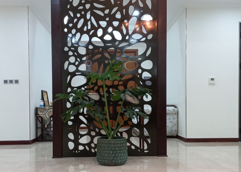 Cho thuê căn hộ 4PN/267m2 tầng thấp view sân tennis tại L2 Ciputra 3