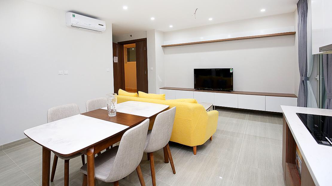 Cho thuê căn hộ giá rẻ tại tòa L3 trong khu đô thị Ciputra, diện tích 72m2 2 ngủ đủ đồ 1