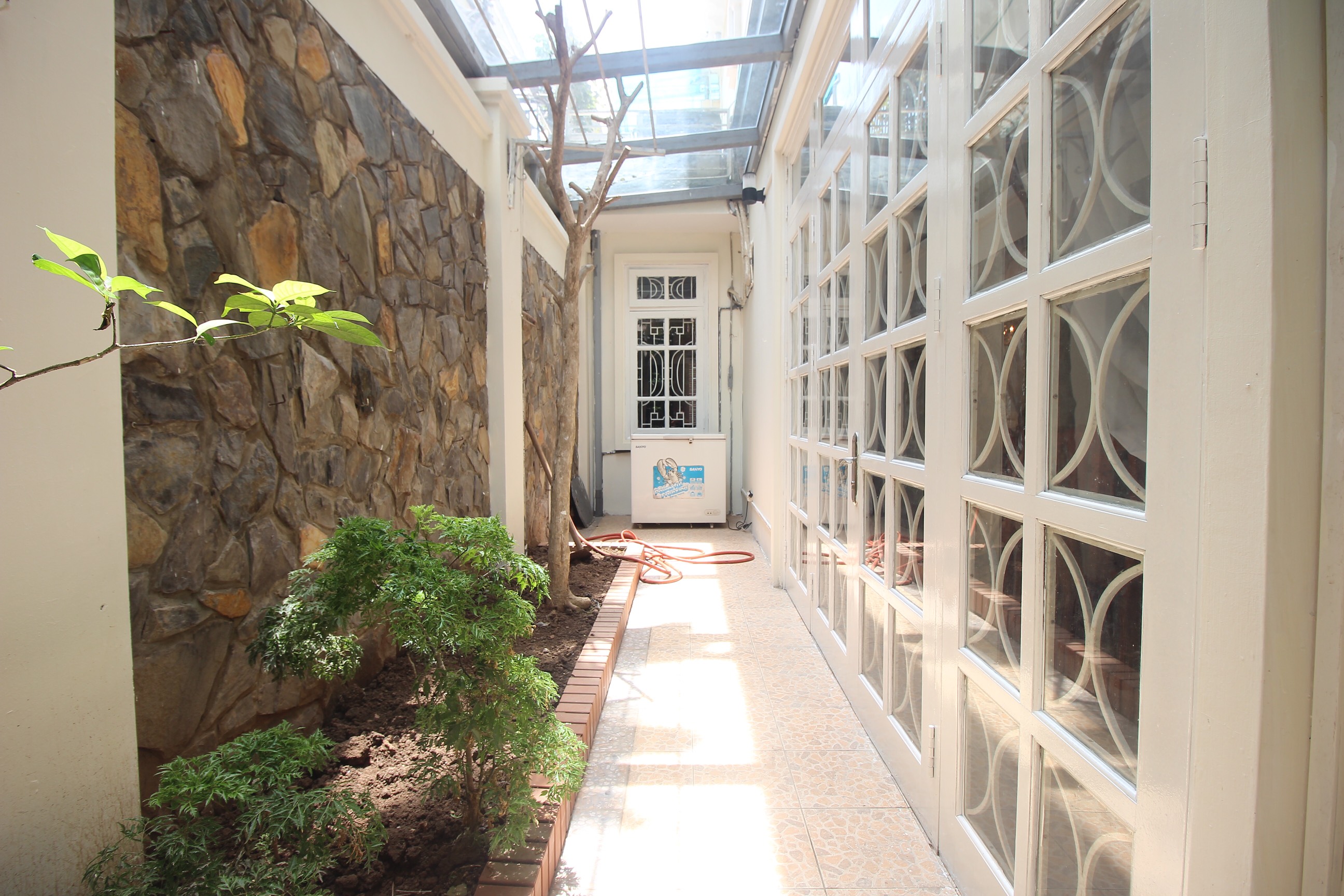 Bán biệt thự 5PN/180m2 đồ cơ bản tại D1 - Ciputra Hà Nội 2
