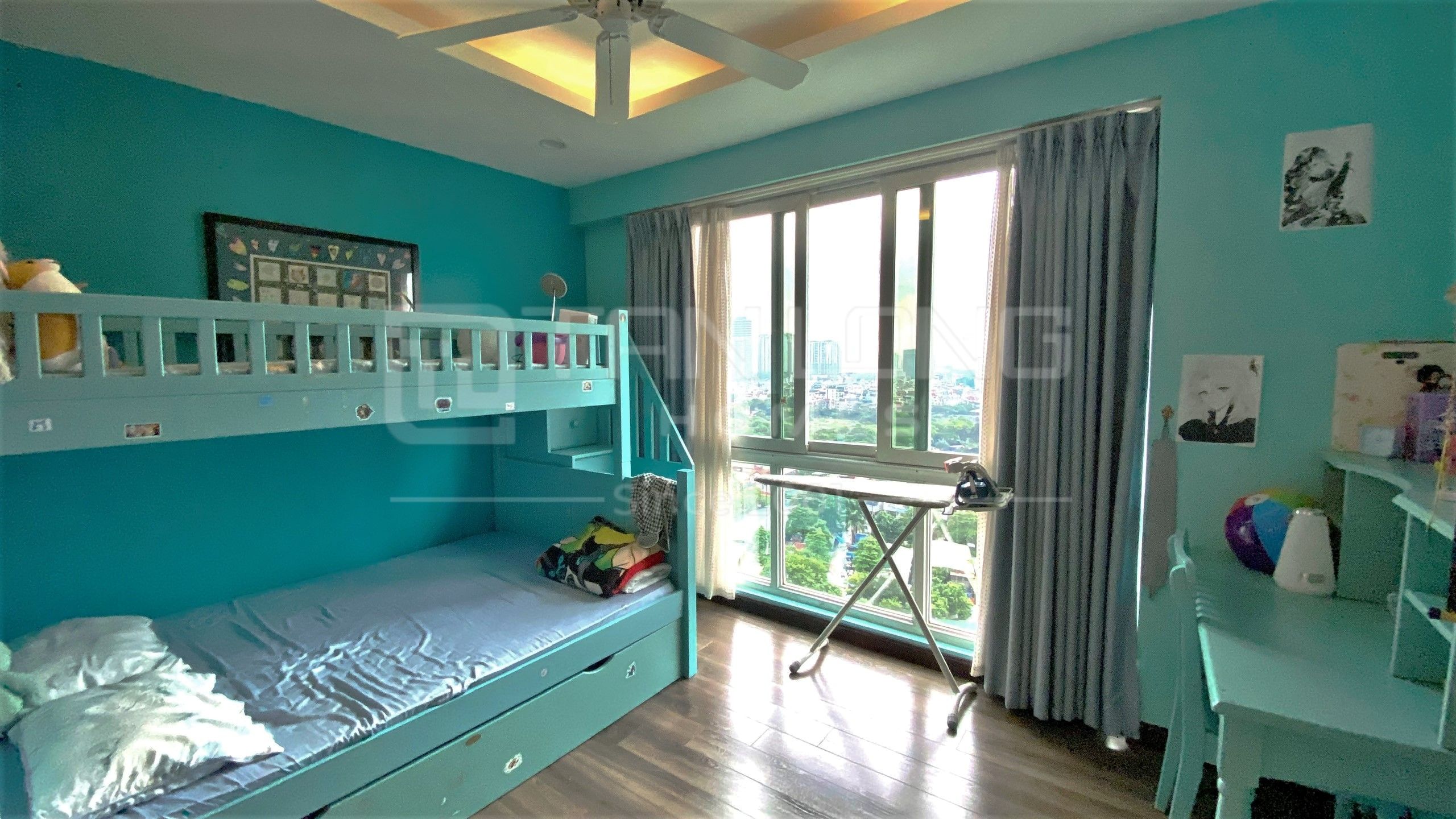 Bán căn hộ 4PN/182m2 full đồ mới, vị trí đẹp tòa P1 Ciputra, sẵn sổ đỏ 9