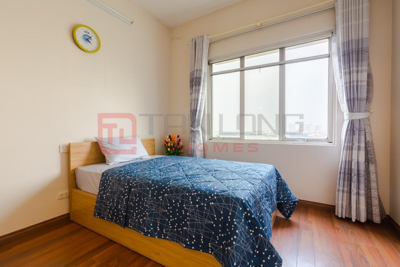 Bán căn hộ G3 Ciputra 3 phòng ngủ, đủ đồ, ban công Đông Nam, view hồ và cầu Nhật Tân 5
