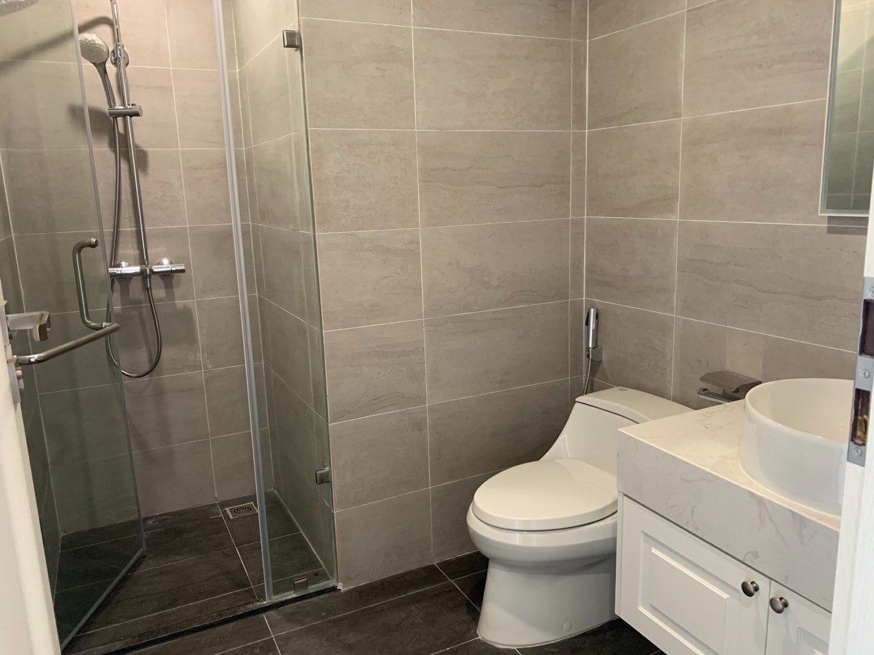 Bán căn hộ Sunshine Riverside tòa R2: DT 70m2 x 2 ngủ, mới nguyên bản CĐT 7