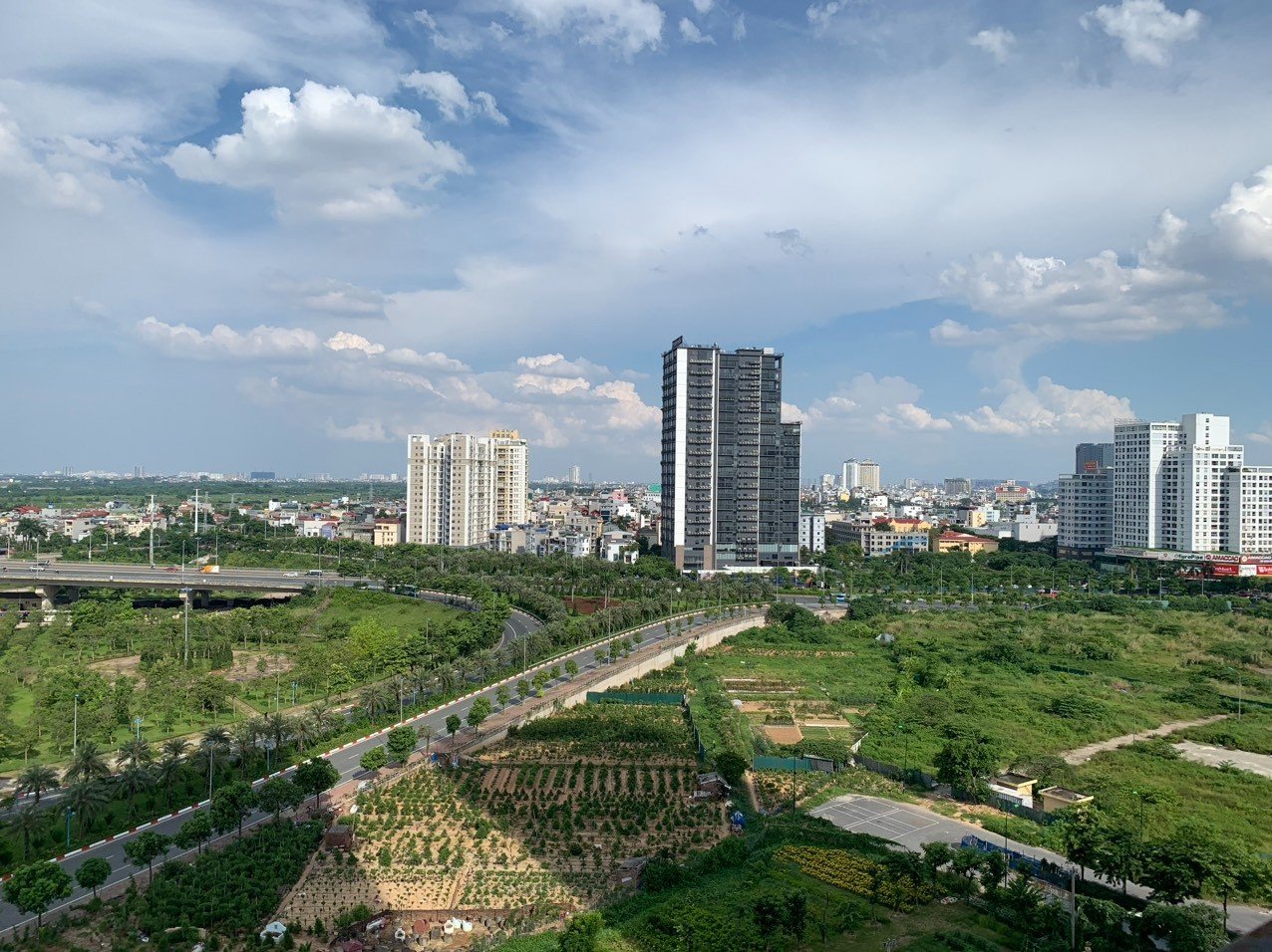Bán căn hộ Sunshine Riverside tòa R2: DT 70m2 x 2 ngủ, mới nguyên bản CĐT 9