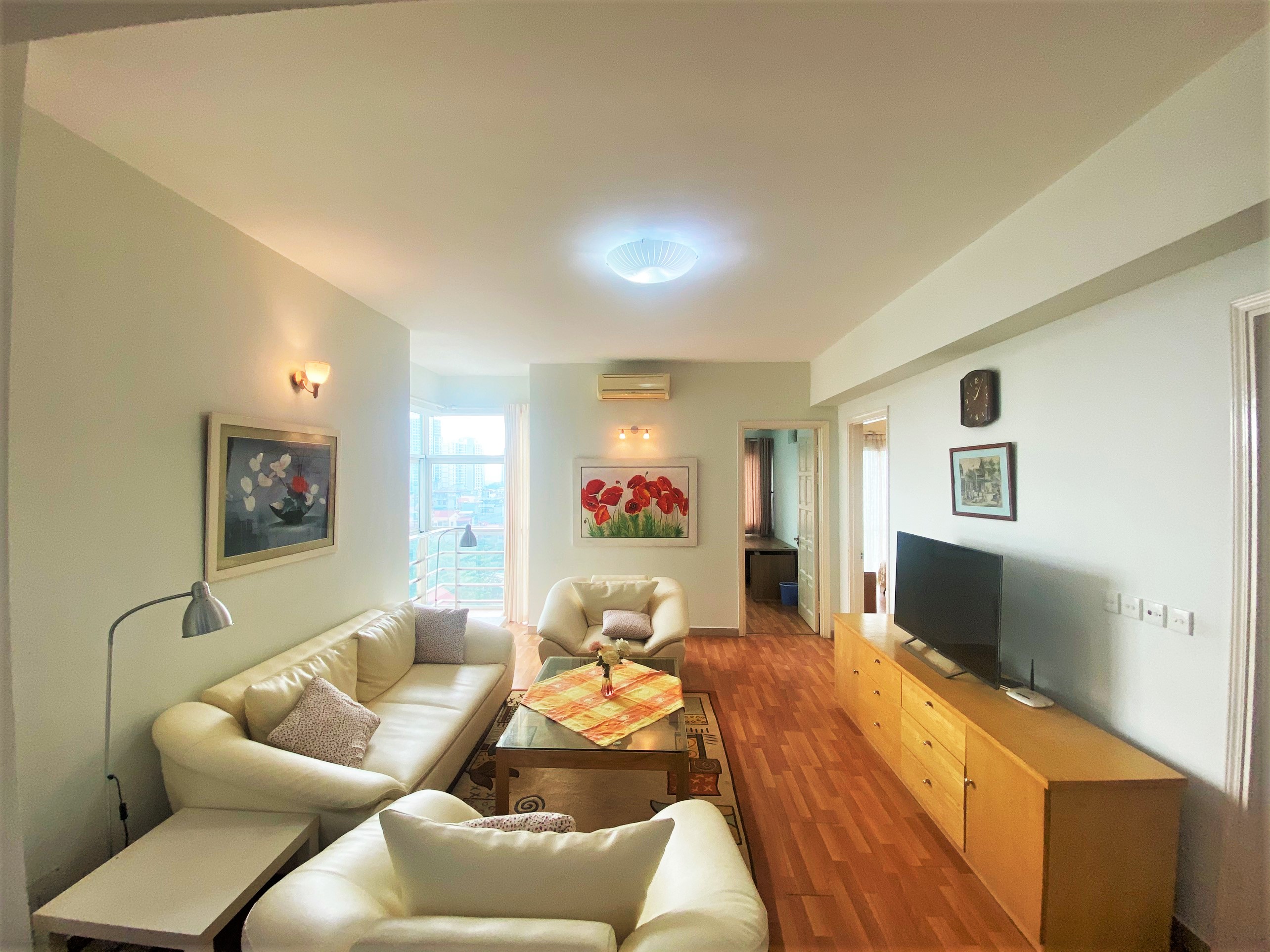 Bán nhanh căn 04 - 3 ngủ 123m2 đủ đồ đẹp tại E5 Ciputra, giá bán hợp lý 1