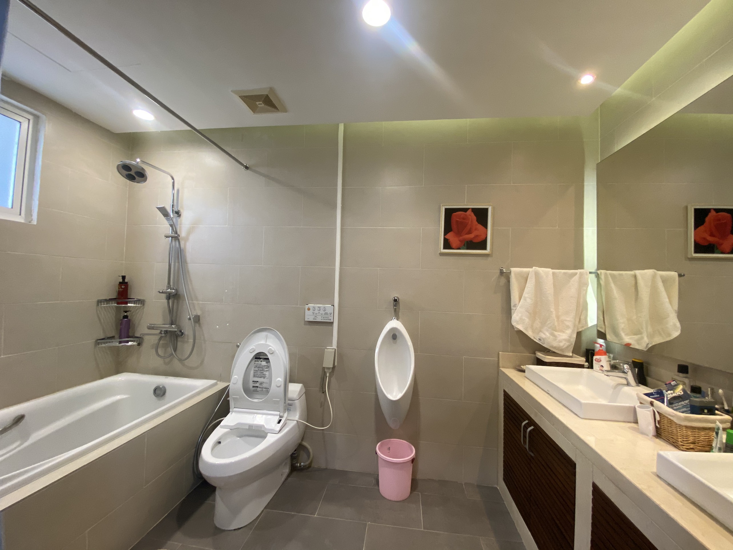 Bán nhanh căn hộ 154m2 tầng cao view thoáng tại dự án L2 Ciputra Hà Nội 6