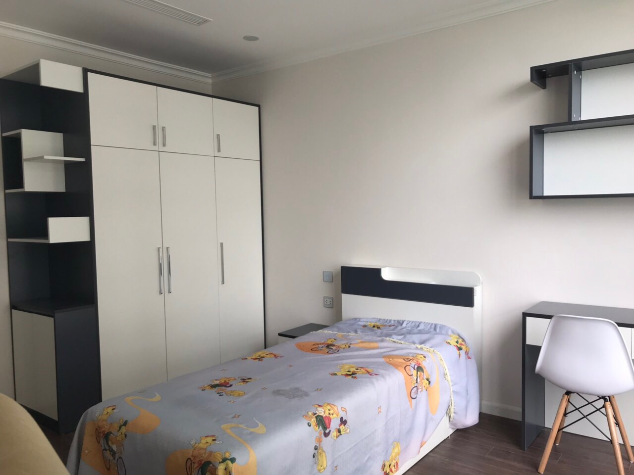 Bán Sunshine Riverside căn góc 3 ngủ tòa R3 view trực diện cầu Nhật Tân, full nội thất! 6