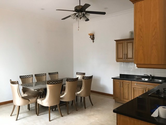 Biệt thự Ciputra bán khu T4 mặt trong diện tích 150m2 đủ nội thất đẹp 5