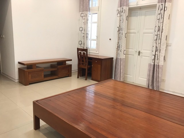 Biệt thự Ciputra bán khu T4 mặt trong diện tích 150m2 đủ nội thất đẹp 9