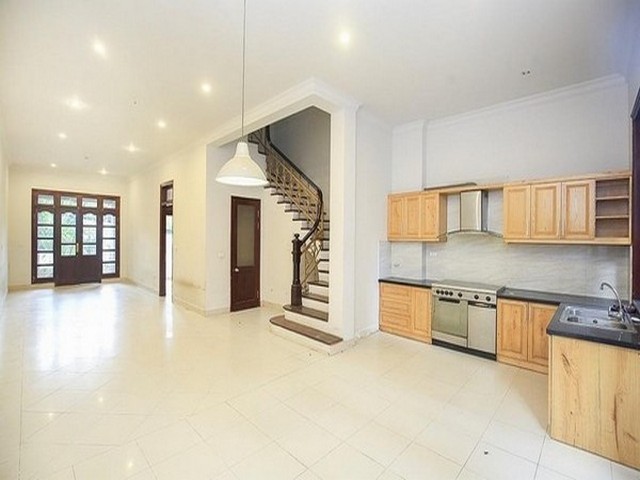 Biệt thự ciputra đồ cơ bản cho thuê loại 126m2 khu C1 C2 Ciputra Tây Hồ 3