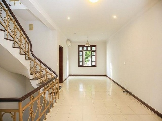 Biệt thự ciputra đồ cơ bản cho thuê loại 126m2 khu C1 C2 Ciputra Tây Hồ 8