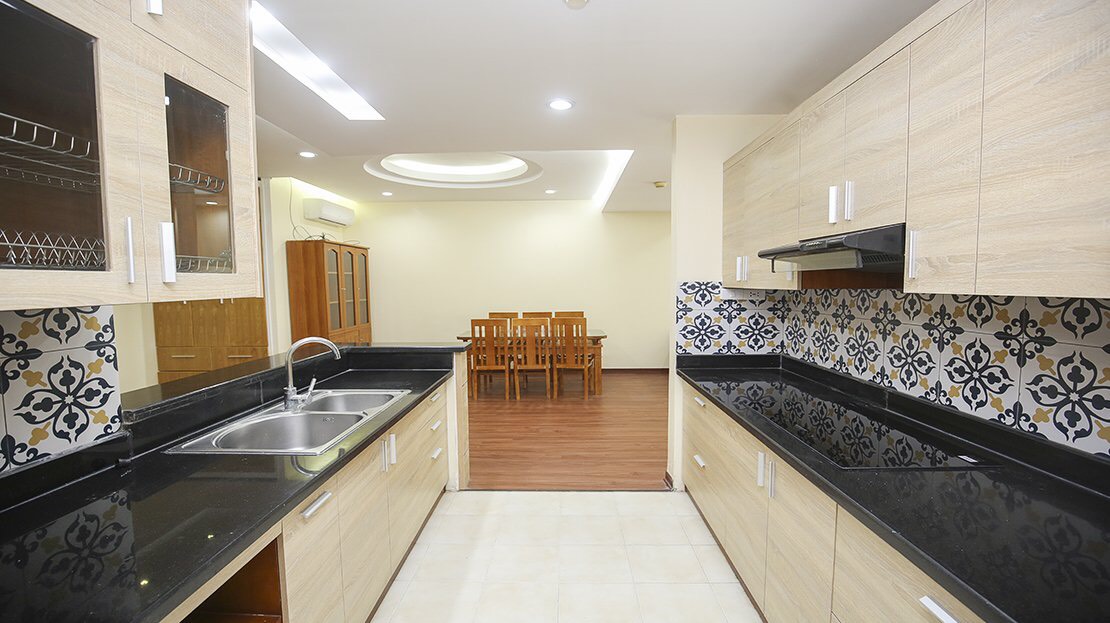 Cần cho thuê gấp căn hộ chung cư G2 tầng 15 tại khu đô thị Ciputra 6