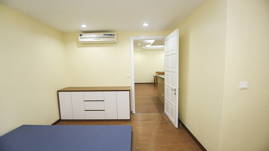 Cần cho thuê gấp căn hộ chung cư G2 tầng 15 tại khu đô thị Ciputra 8