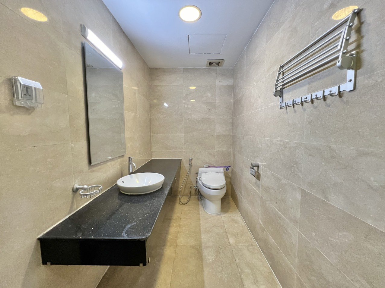 Căn hộ đẳng cấp 4 phòng ngủ full đồ mới đẹp tại L2 Ciputra cần cho thuê 5