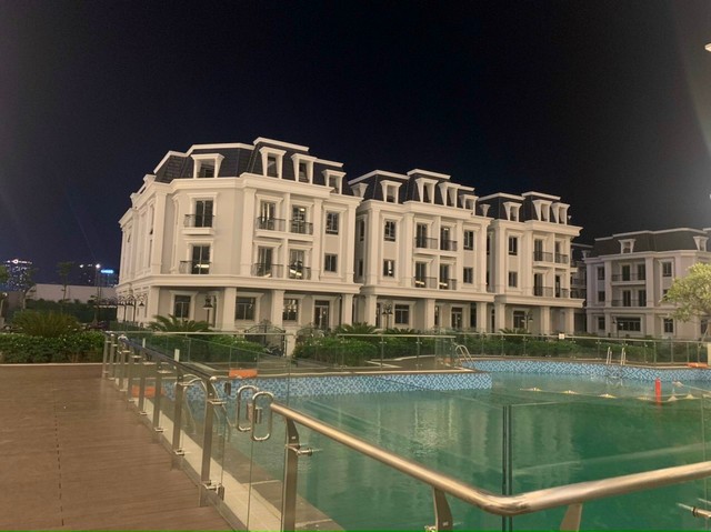 Chính chủ bán lại shophouse thấp tầng Sunshine Riverside Tây Hồ, mẫu song lập DT 150m2 giá tốt 3