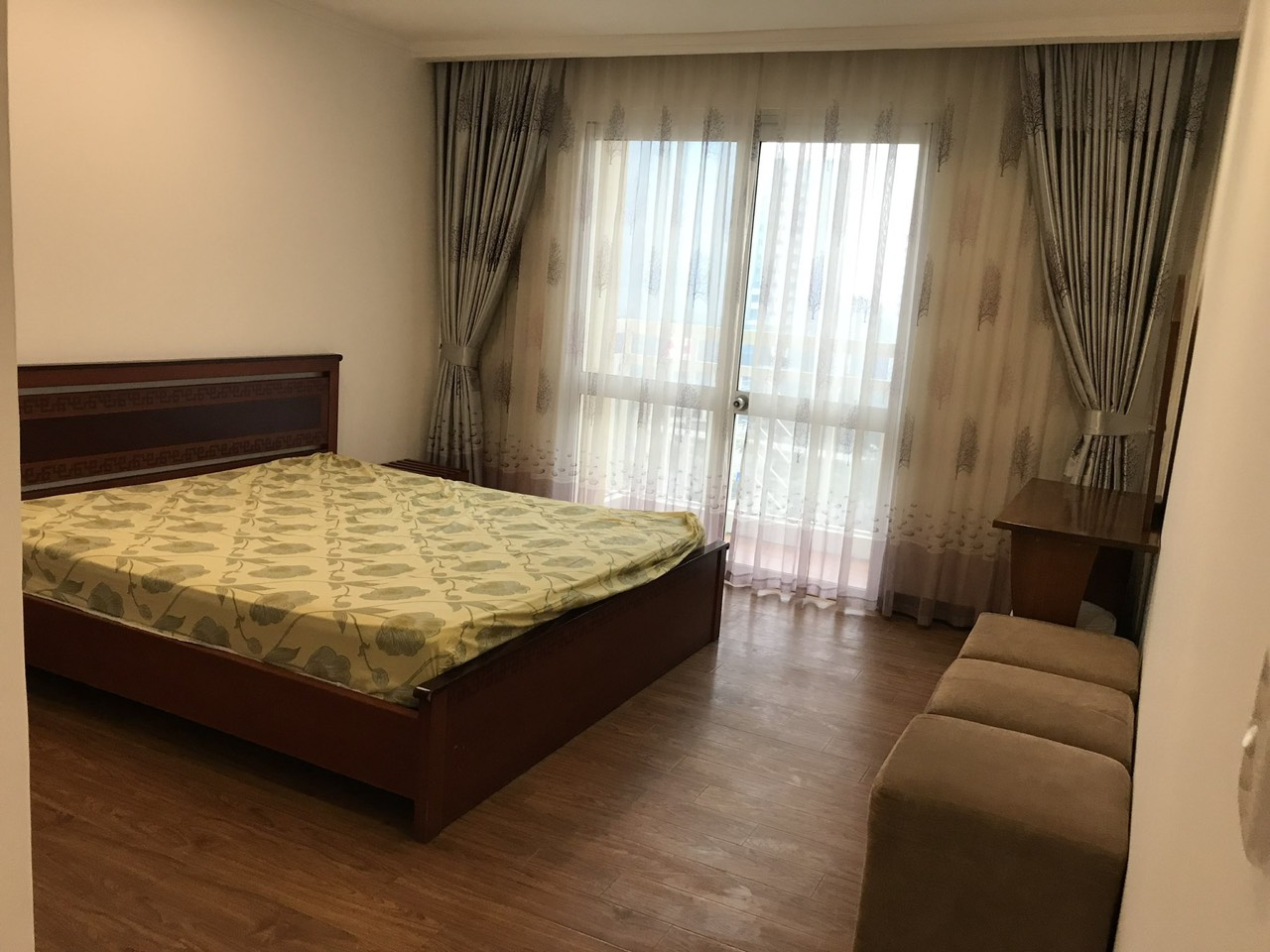 Chính chủ cho thuê căn hộ 4PN/154m2 full đồ đẹp, view thoáng tại G3 Ciputra 15