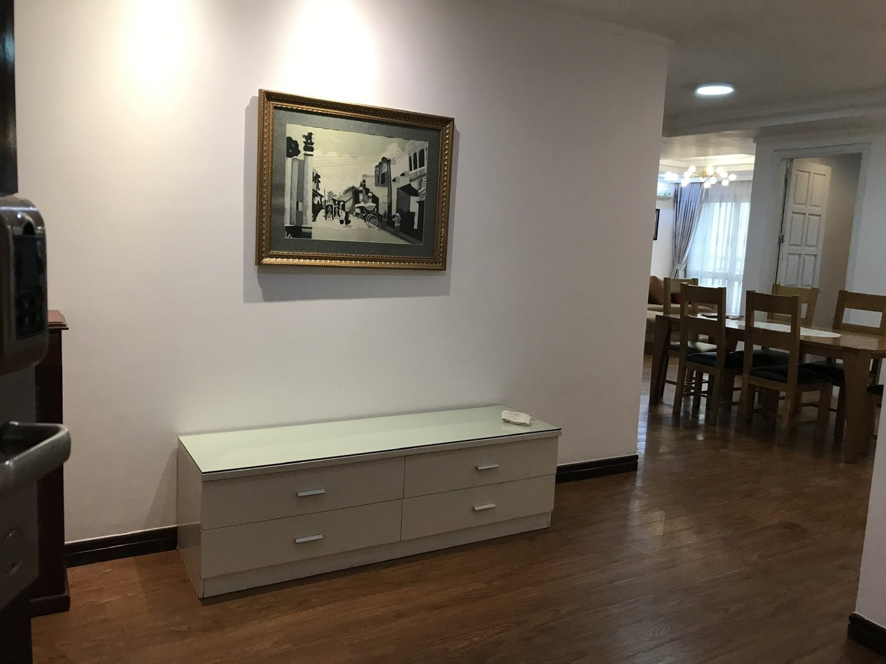 Chính chủ cho thuê căn hộ 4PN/154m2 full đồ đẹp, view thoáng tại G3 Ciputra 16