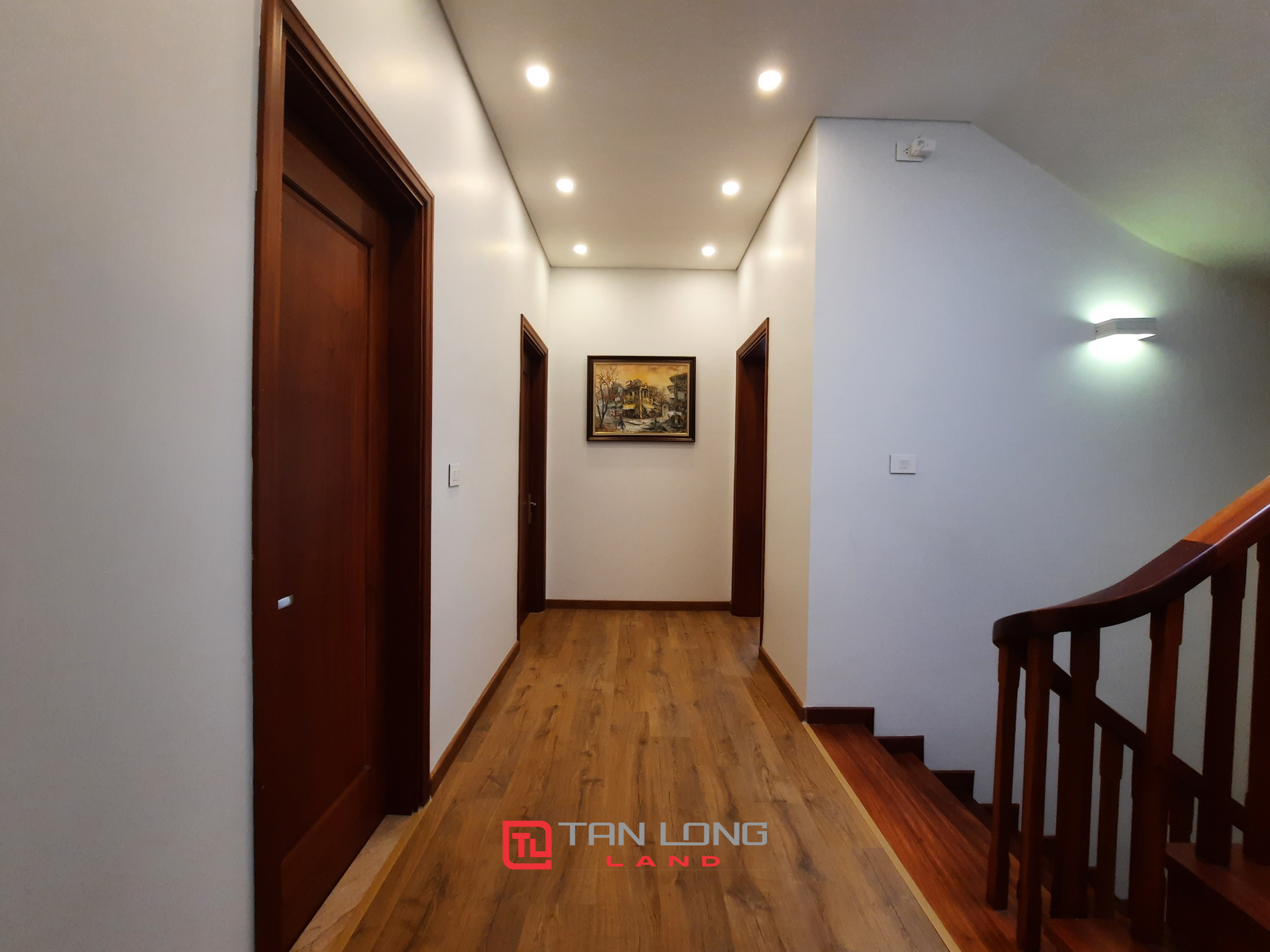Cho thuê biệt thự 4 phòng ngủ 150m2 full đồ tại D5 Ciputra 10