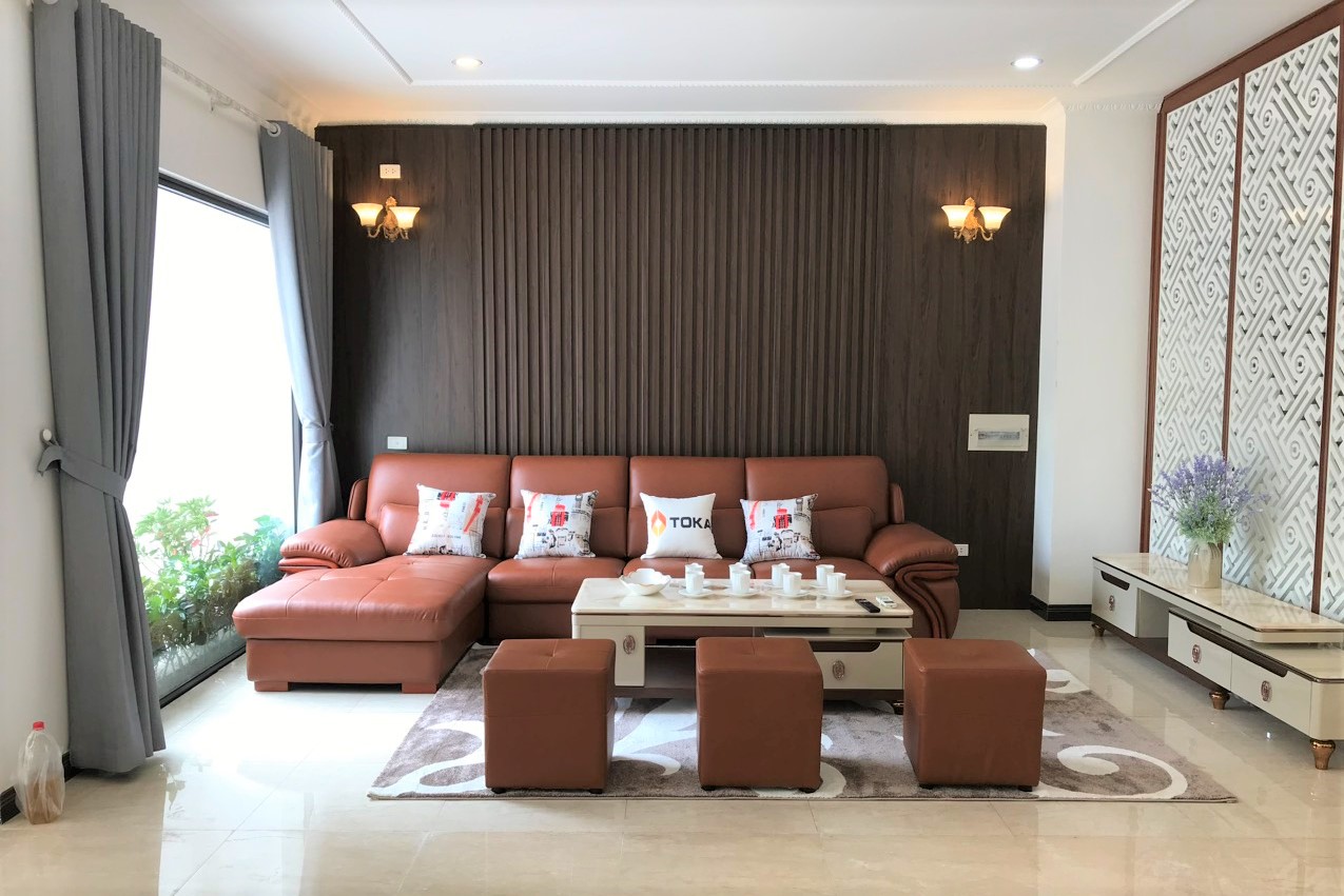 Cho thuê biệt thự 5PN/180m2 full đồ mới sửa tại khu T1 Ciputra 1