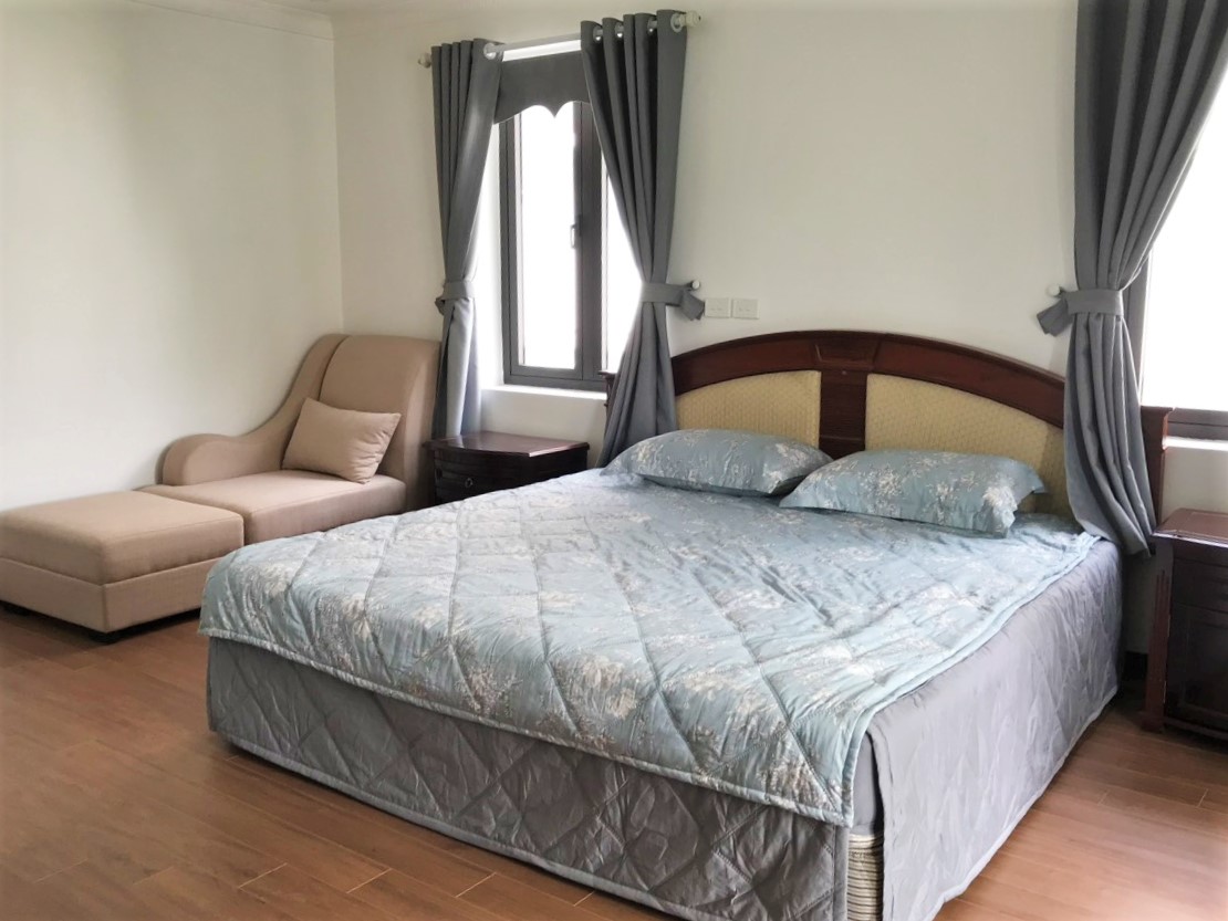 Cho thuê biệt thự 5PN/180m2 full đồ mới sửa tại khu T1 Ciputra 10