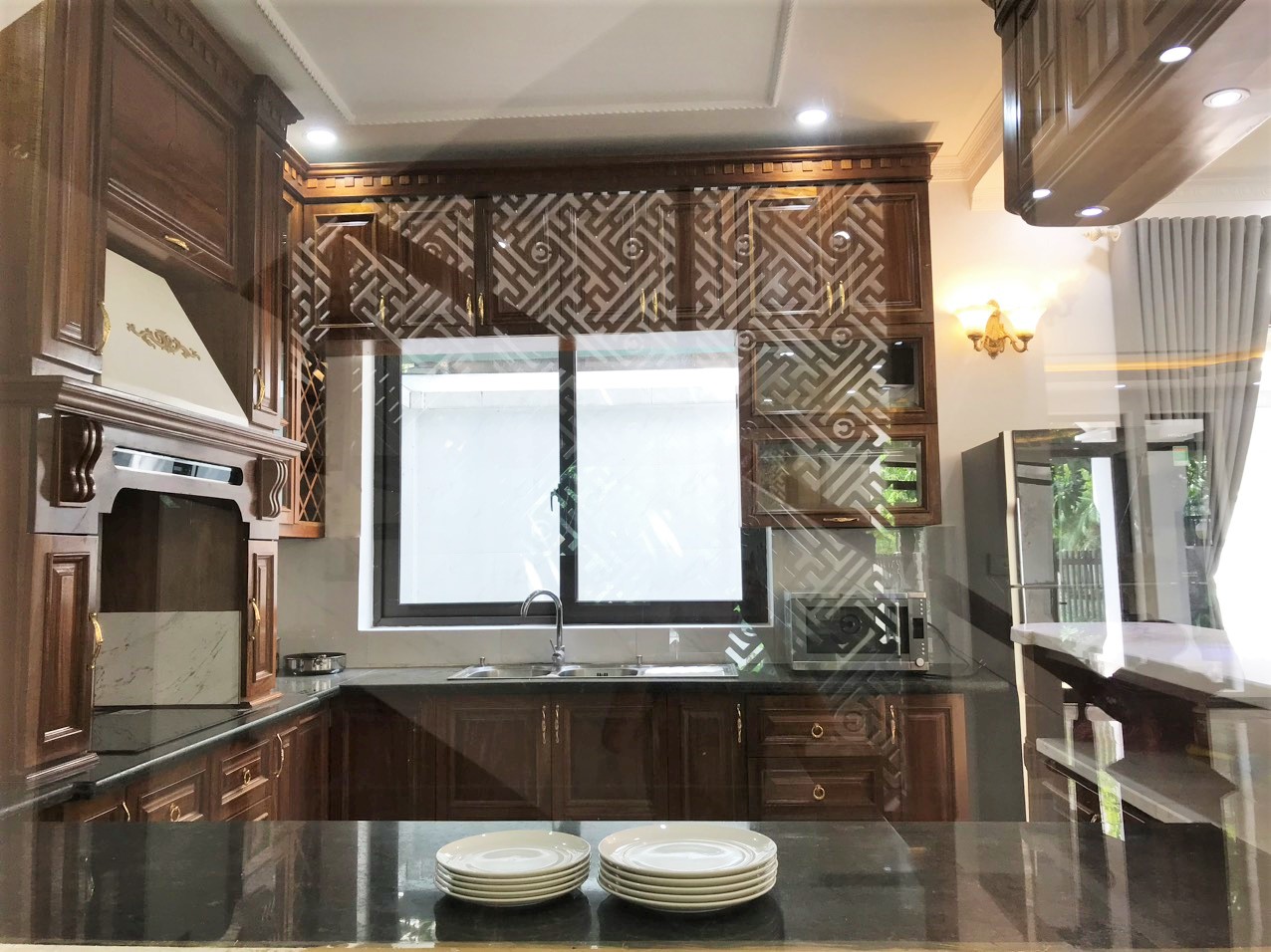 Cho thuê biệt thự 5PN/180m2 full đồ mới sửa tại khu T1 Ciputra 4