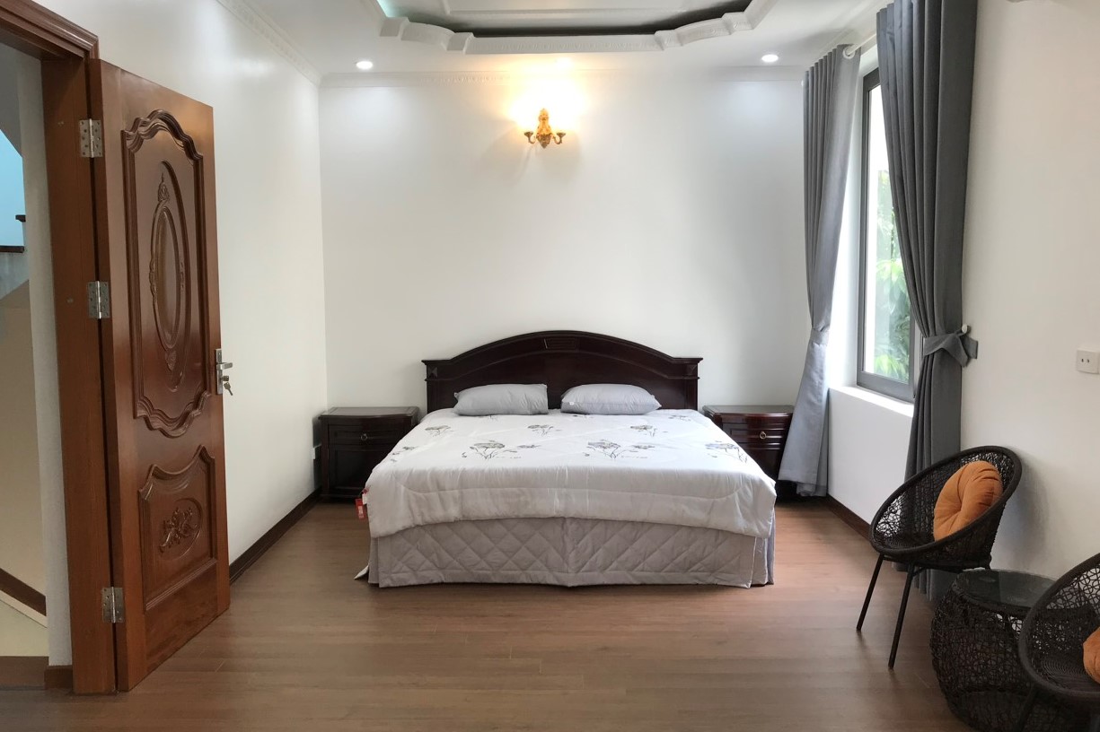 Cho thuê biệt thự 5PN/180m2 full đồ mới sửa tại khu T1 Ciputra 6