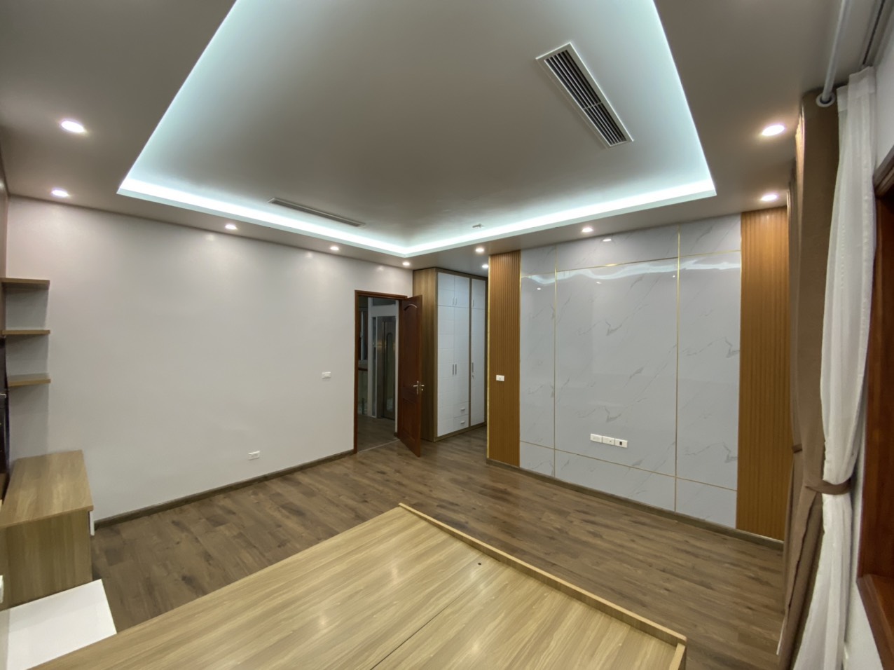 Cho thuê biệt thự Ciputra khu K2: Diện tích 140m2 x 5 phòng ngủ full đồ mới 2