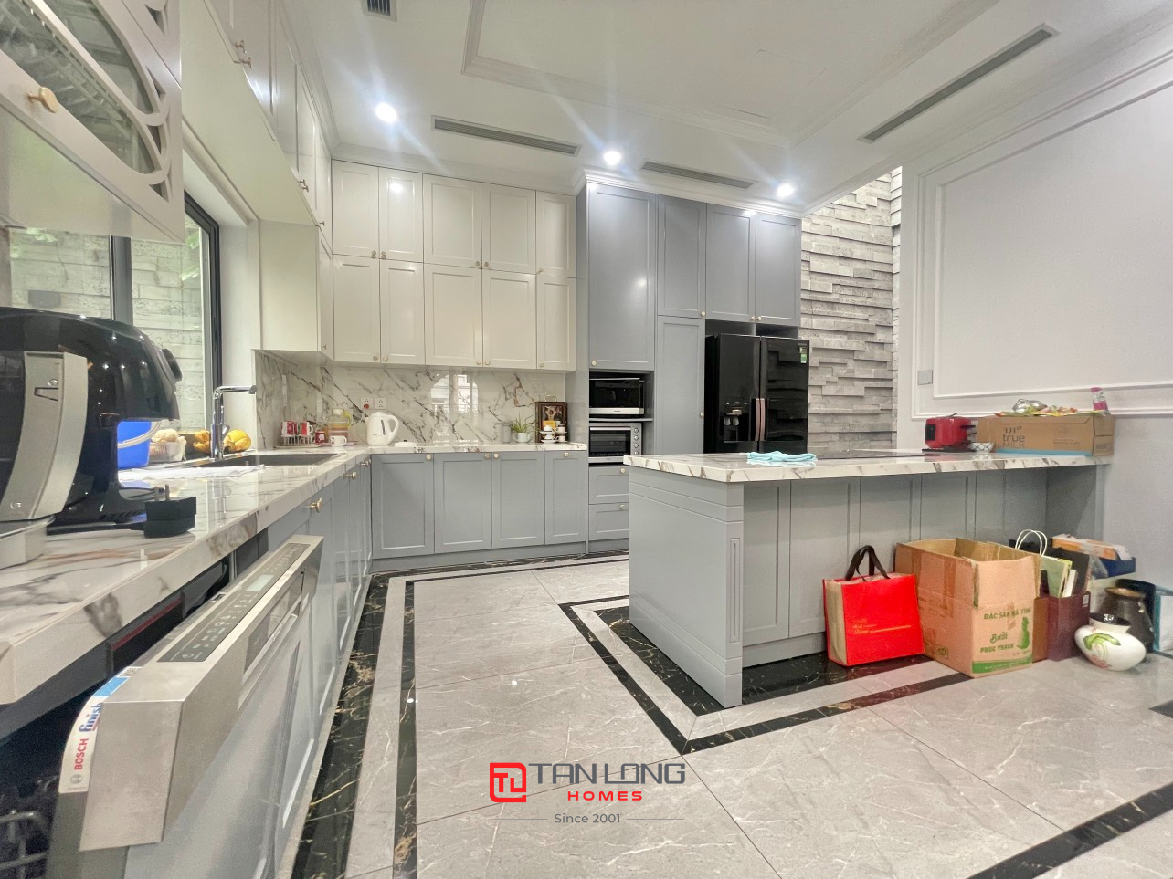 Cho thuê biệt thự đẳng cấp T6 Ciputra: 5PN/335m2 full đồ sẵn thang máy, sân vườn 11