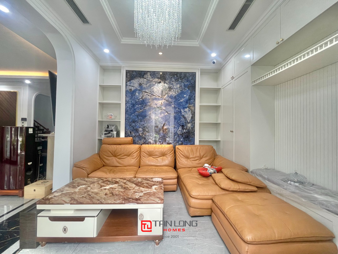 Cho thuê biệt thự đẳng cấp T6 Ciputra: 5PN/335m2 full đồ sẵn thang máy, sân vườn 5