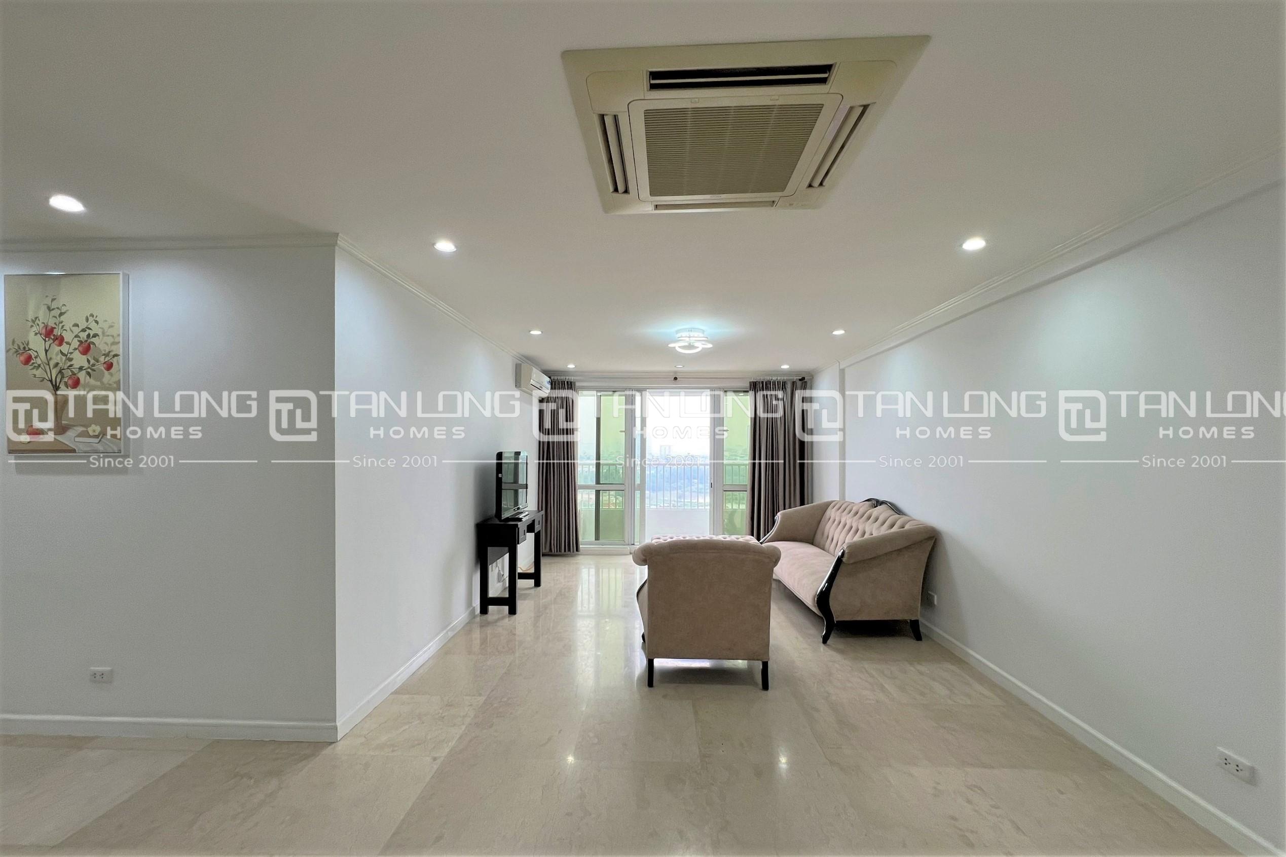 Cho thuê căn 4PN/182m2 đồ cơ bản tòa P2 Ciputra, nhận nhà luôn 1