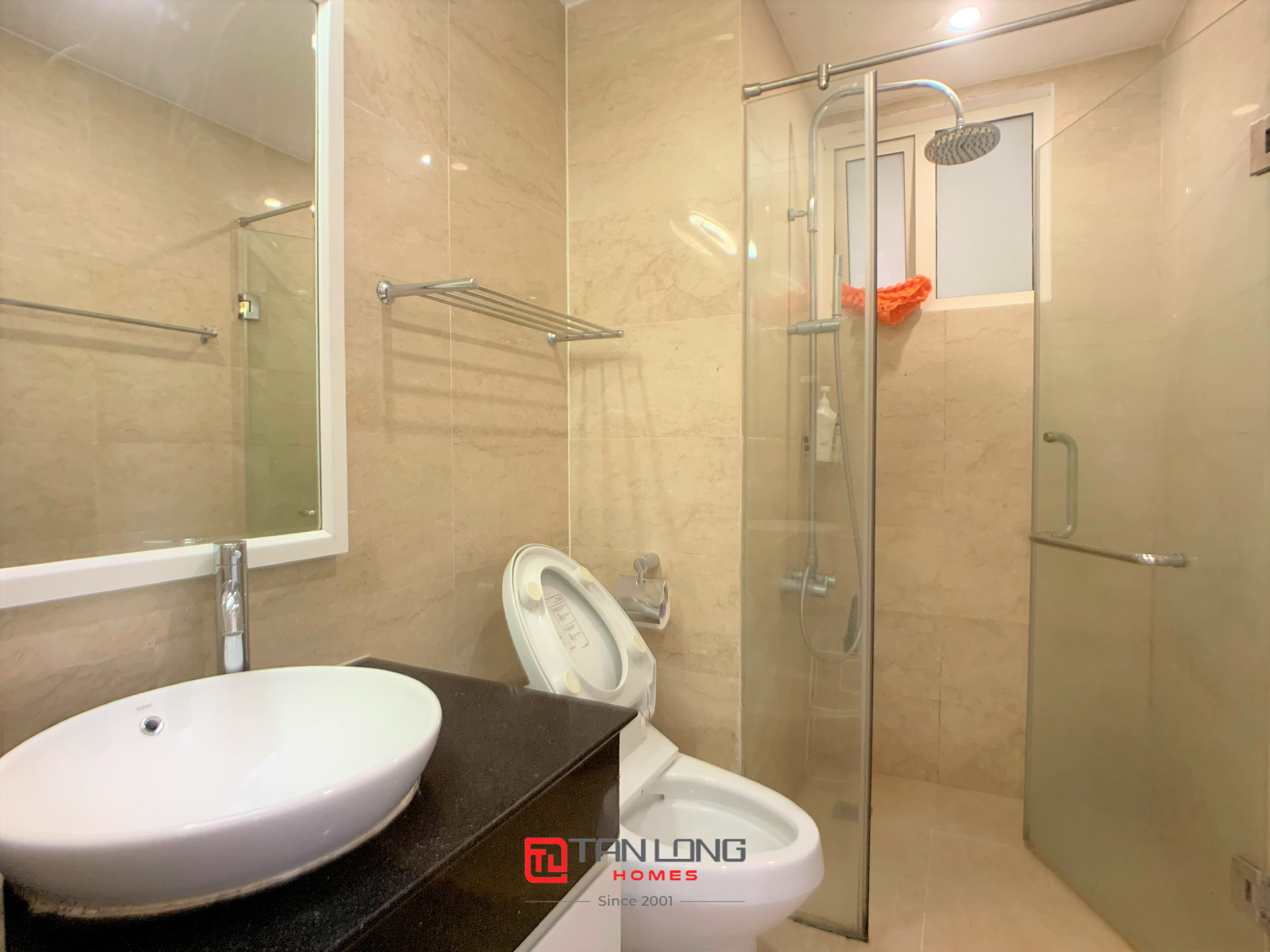 Cho thuê căn hộ 3PN/114m2 full đồ mới view đẹp giá tốt tại L1 Ciputra 10