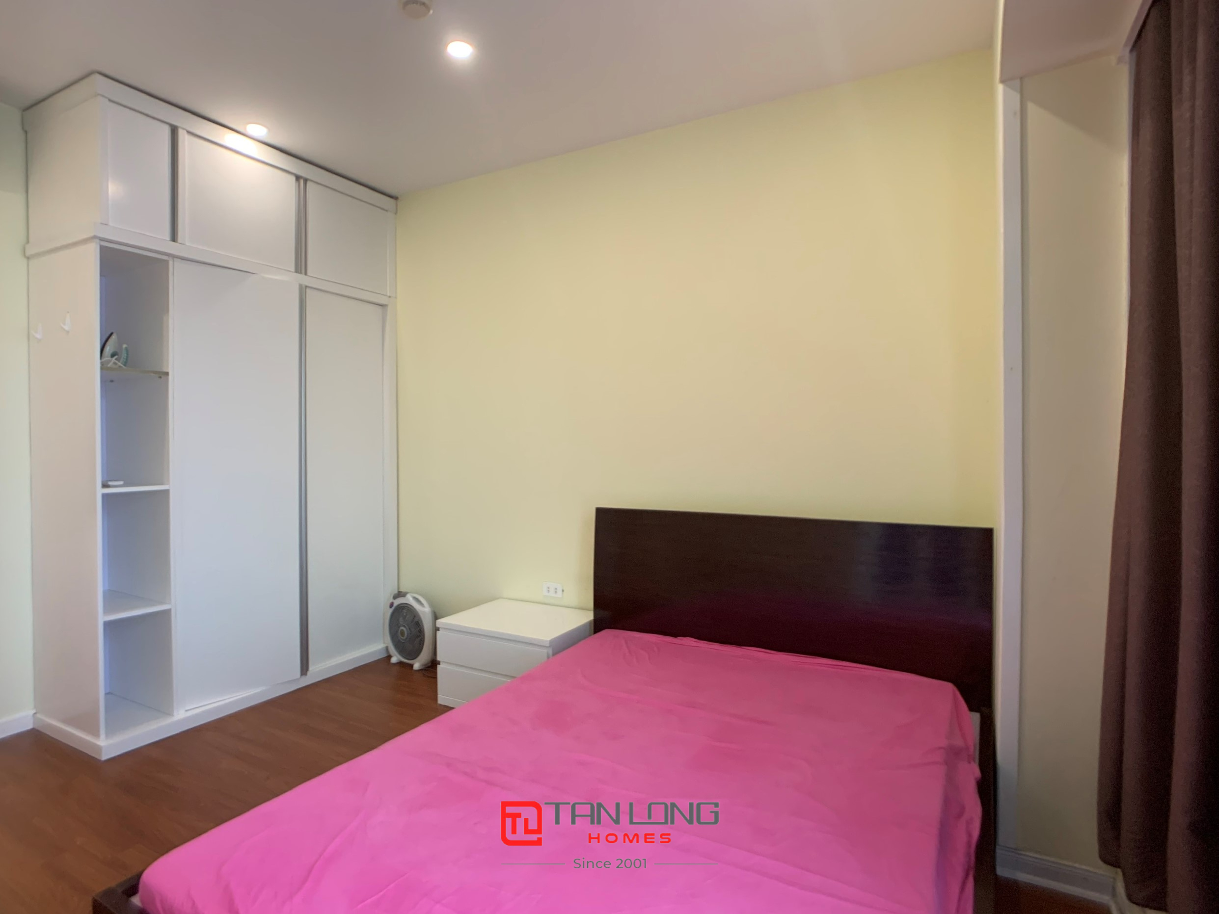 Cho thuê căn hộ 3PN/114m2 full đồ mới view đẹp giá tốt tại L1 Ciputra 5