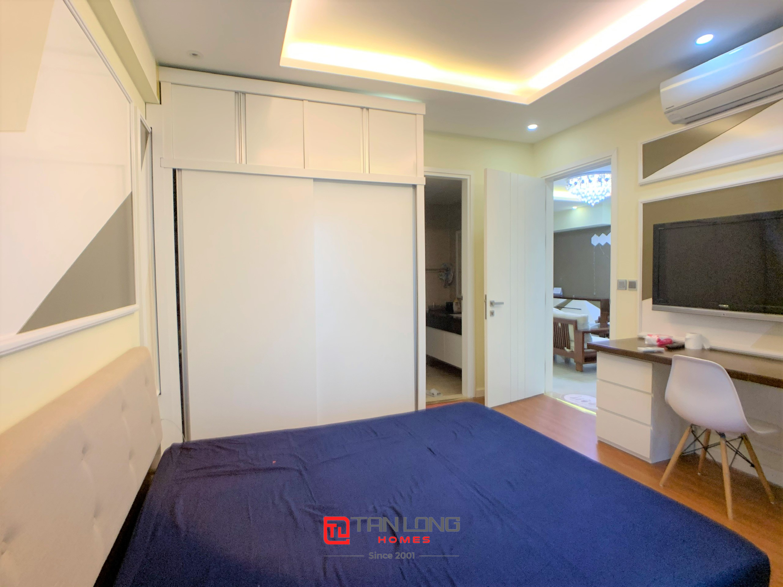 Cho thuê căn hộ 3PN/114m2 full đồ mới view đẹp giá tốt tại L1 Ciputra 9