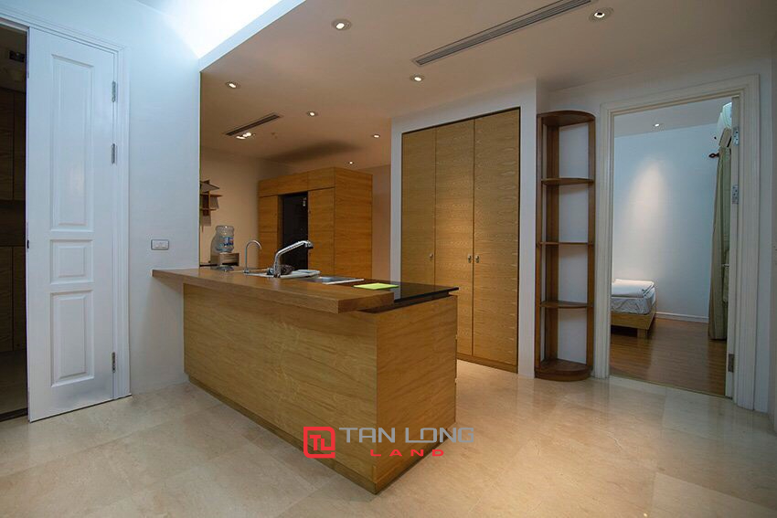 Cho thuê căn hộ 3PN/145m2 tầng cao view thoáng full đồ tại P2 Ciputra 7