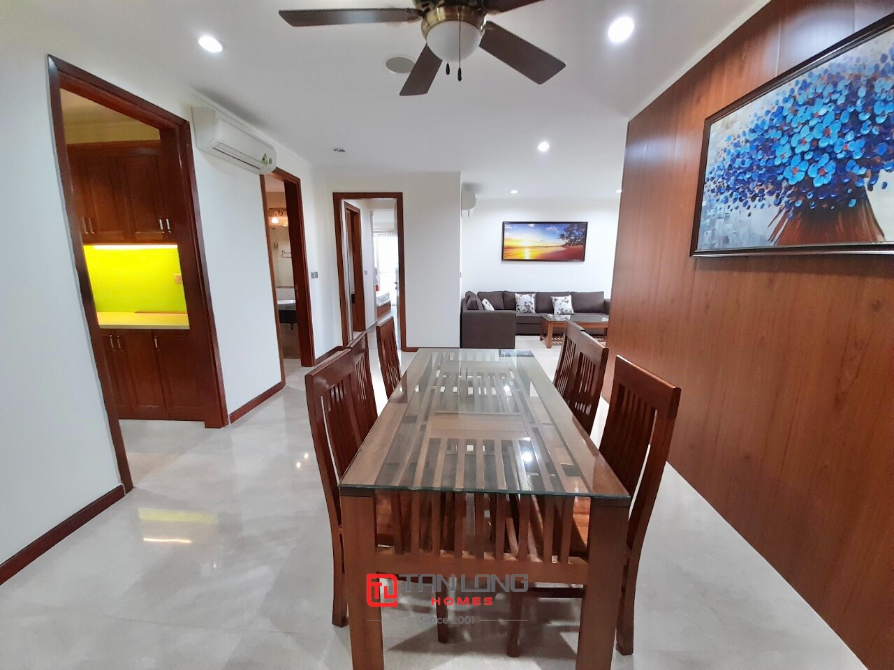 Cho thuê căn hộ 3PN/154m2 full đồ mới view đẹp tòa L1 Ciputra 5