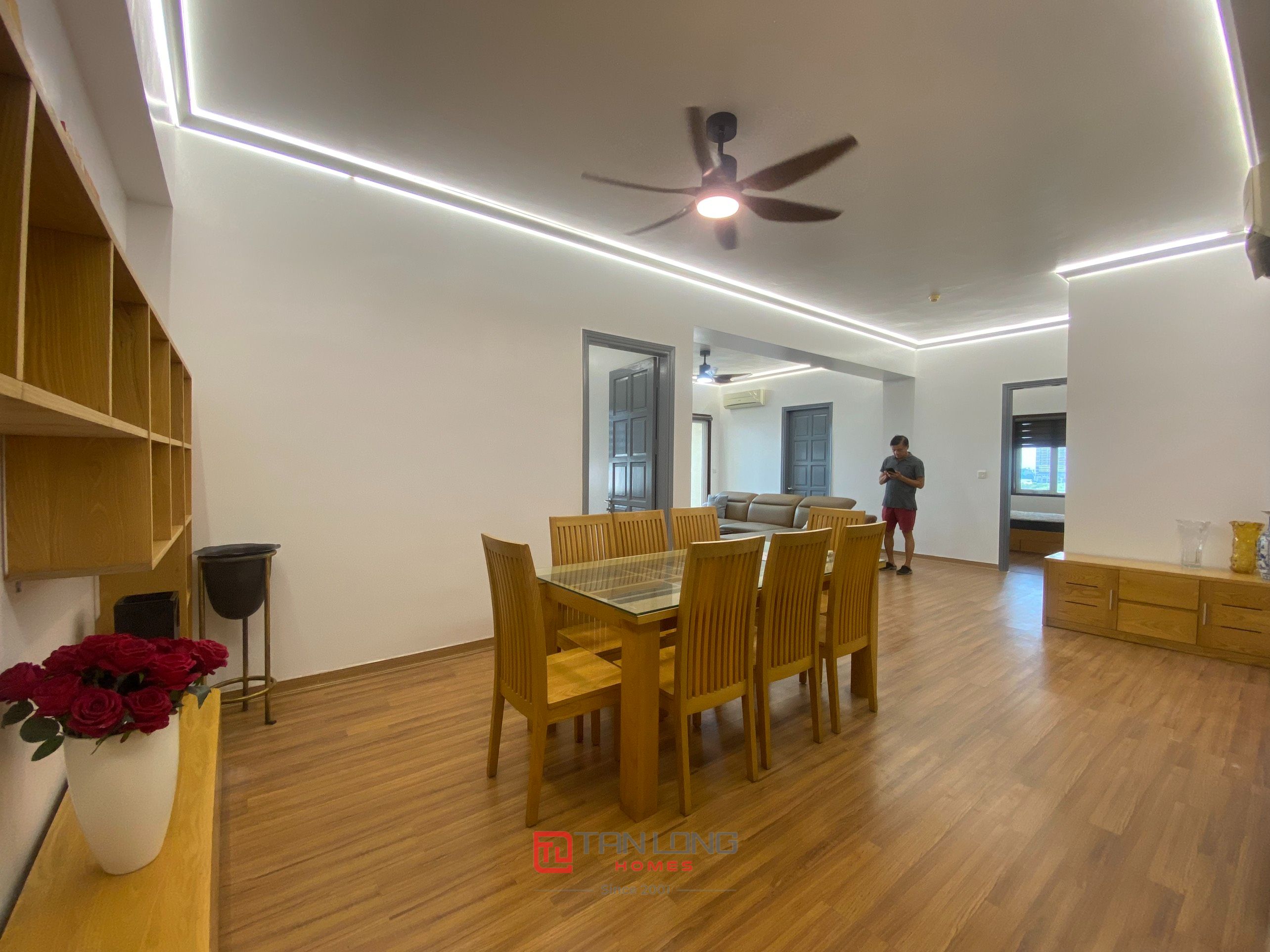 Cho thuê căn hộ 4PN/154m2 full đồ view thoáng tòa G3 Ciputra 2