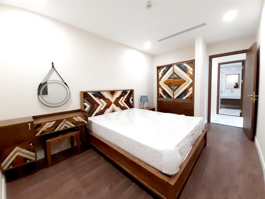 Cho thuê căn hộ siêu đẹp thiết kế phong cách Châu Âu tại Sunshine City Hà Nội 18