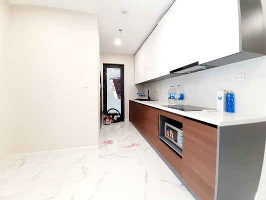 Cho thuê căn hộ siêu đẹp thiết kế phong cách Châu Âu tại Sunshine City Hà Nội 7