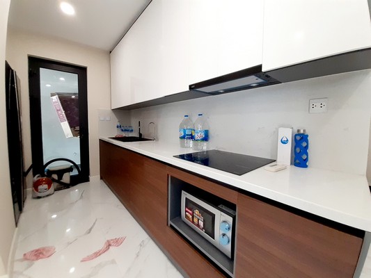 Cho thuê căn hộ siêu đẹp thiết kế phong cách Châu Âu tại Sunshine City Hà Nội 8