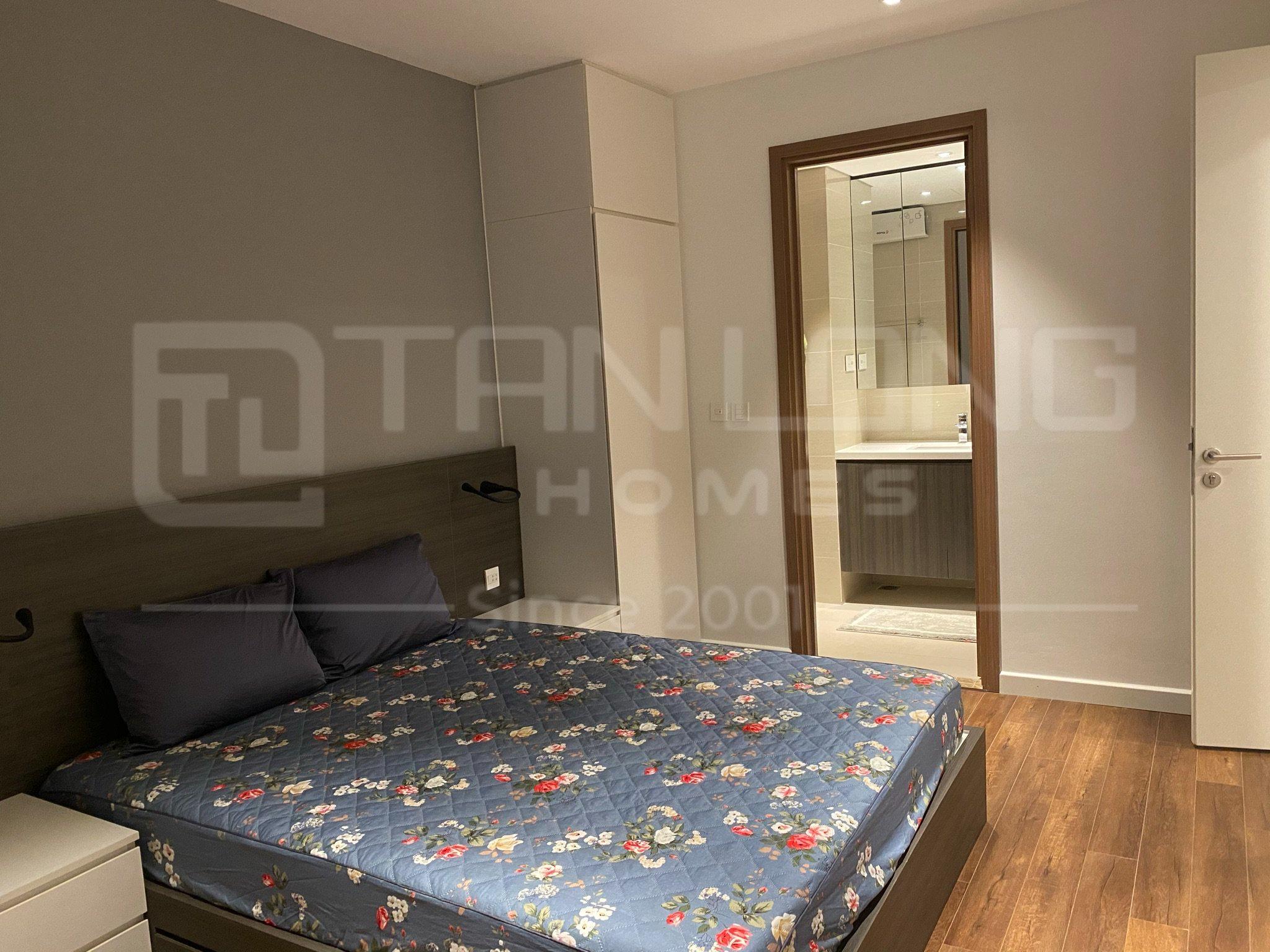 Chuyển nhượng căn 3PN/114m2 tầng cao full đồ view thoáng tòa L4 Ciputra 11