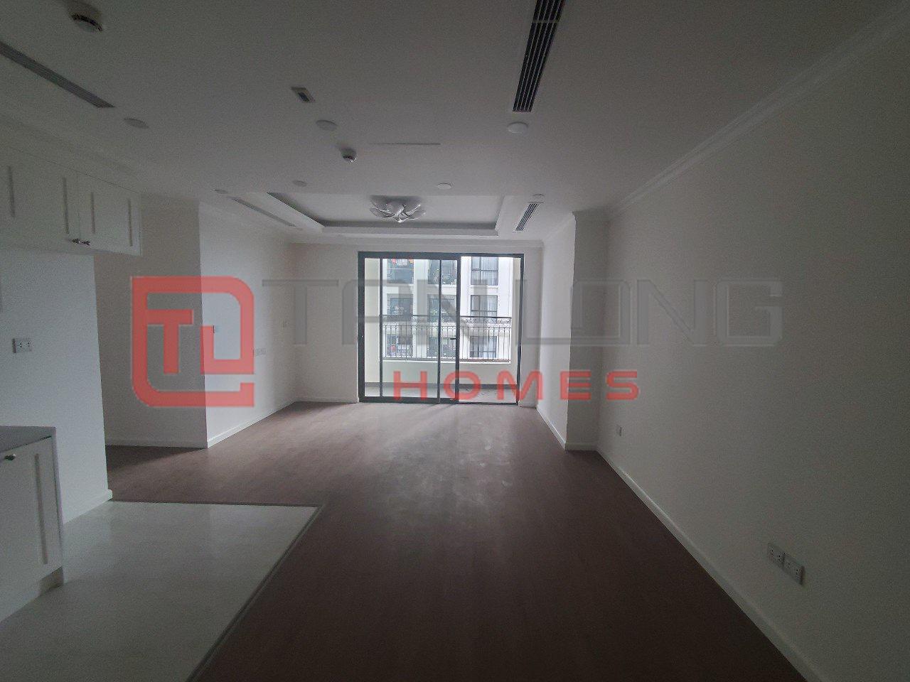 Em cần bán căn góc 3 phòng ngủ toà R2 Sunshine Riverside nhà mới nguyên bản 1