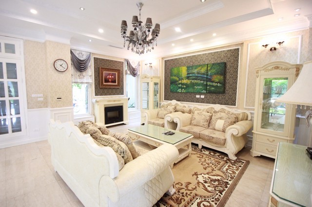 Gorgeous and golfview 5 bedroom villa for lease in T zone Ciputra Tay Ho district Ha Noi 4