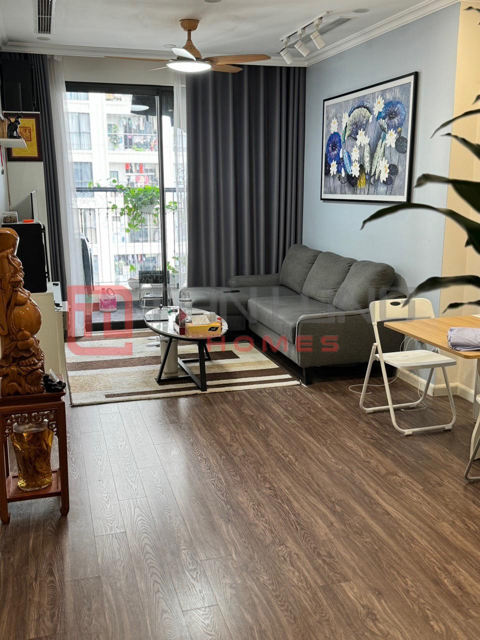 Cho thuê căn hộ 2 phòng ngủ toà R1 Sunshine Riverside đủ đồ giá rẻ